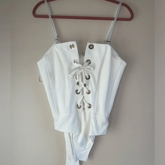 NBD Boustier Tie-Up Bodysuit - Picture 2 of 4